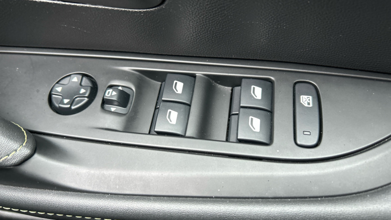 Peugeot 208 1.2 PureTech 130 GT Line 5dr EAT8 Petrol Hatchback